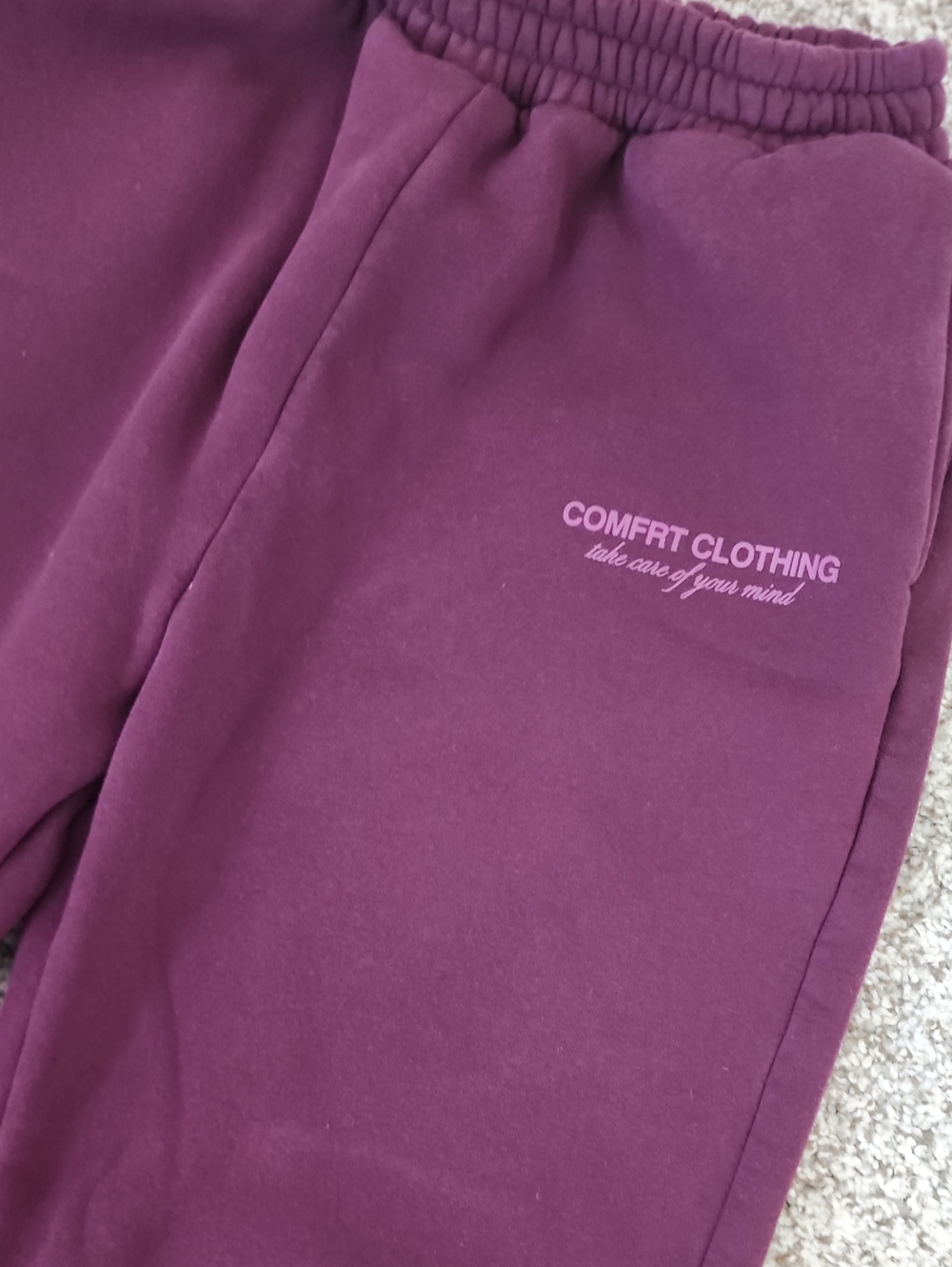 ☁️Comfrt Clothing Affirmation Straight Leg Sweatpants Maroon Plum. Kids Cozy💫